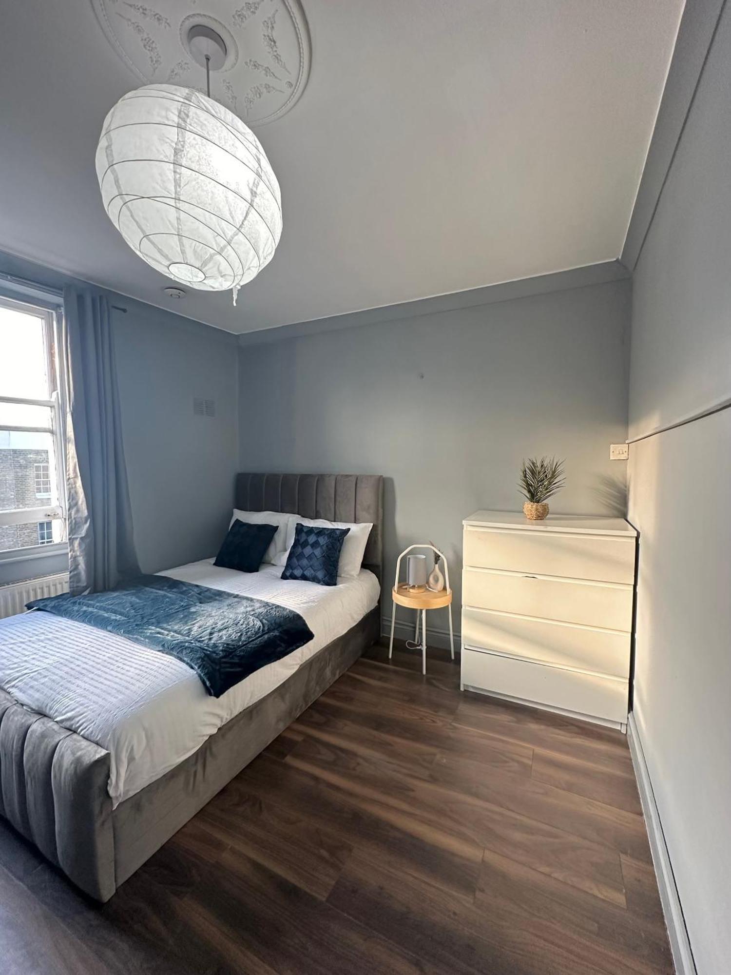 Alloggio in famiglia Luxury In A 4 Bedroom Flat! 4 Minutes Walk To Kingscross, St Pancras *